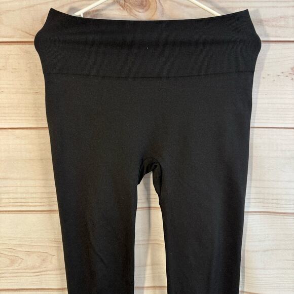 Max Studio Performance Black Leggings Size L/XL - Picture 2 of 5